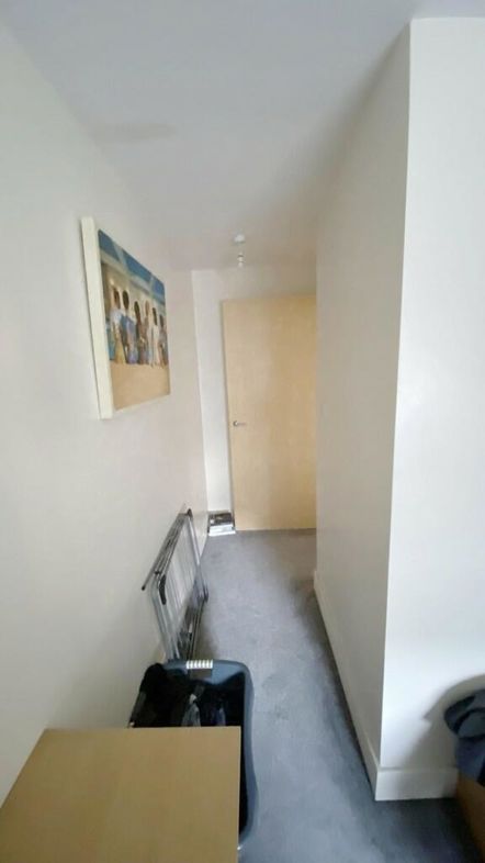 Property image 8 of 13