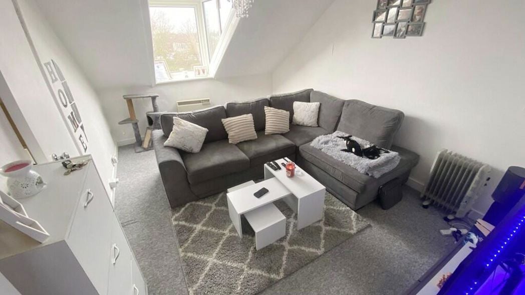 Property image 2 of 8