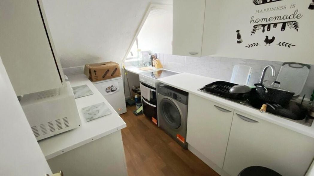 Property image 3 of 8