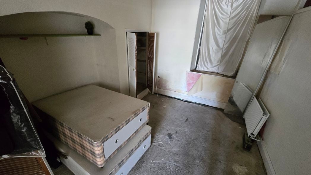 Property image 3 of 11