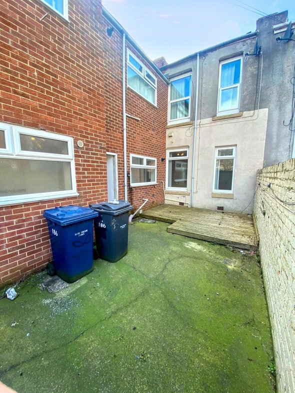 Property image 9 of 9