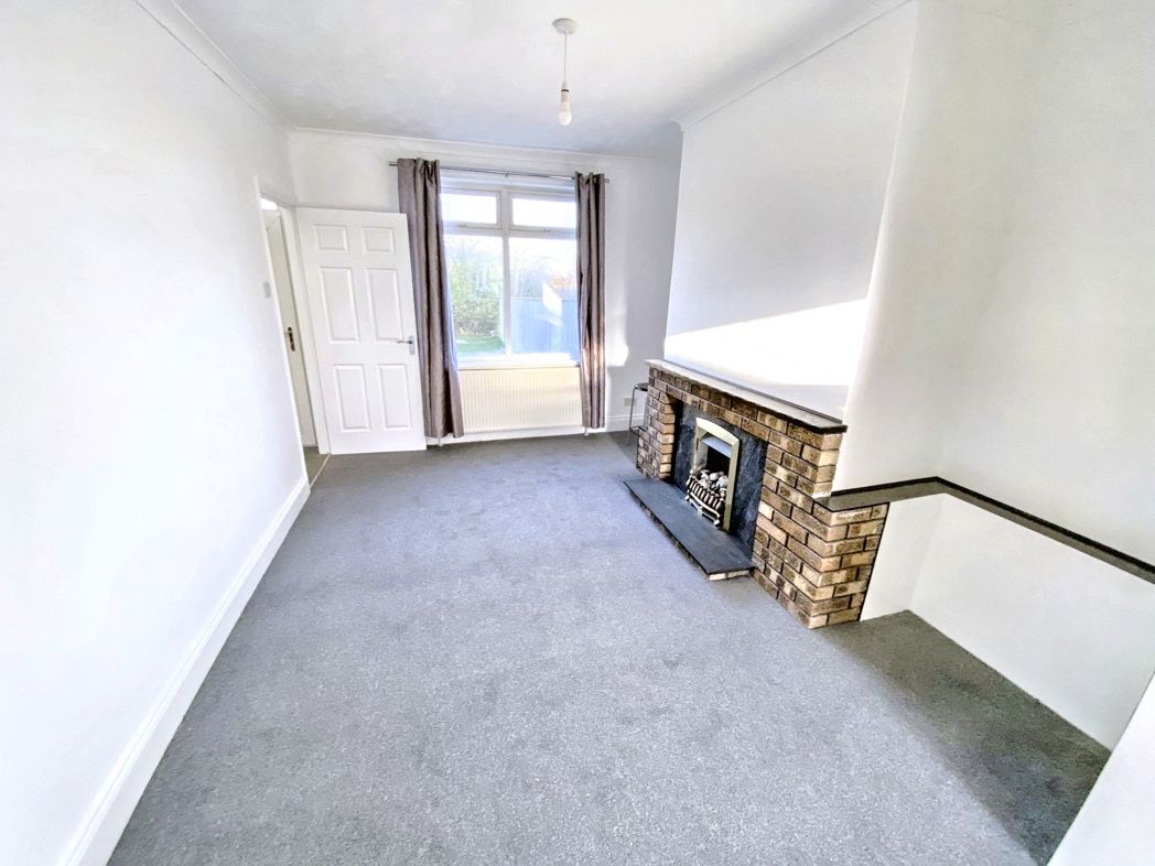 Property image 2 of 13