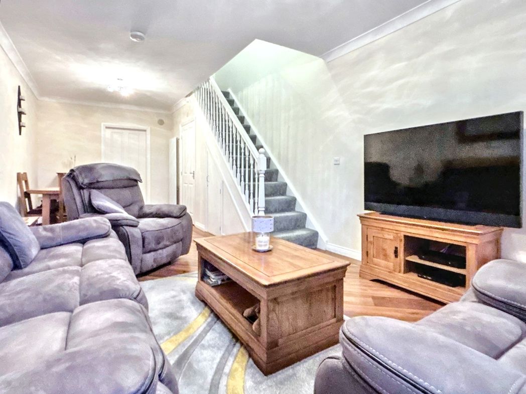 Property image 7 of 18