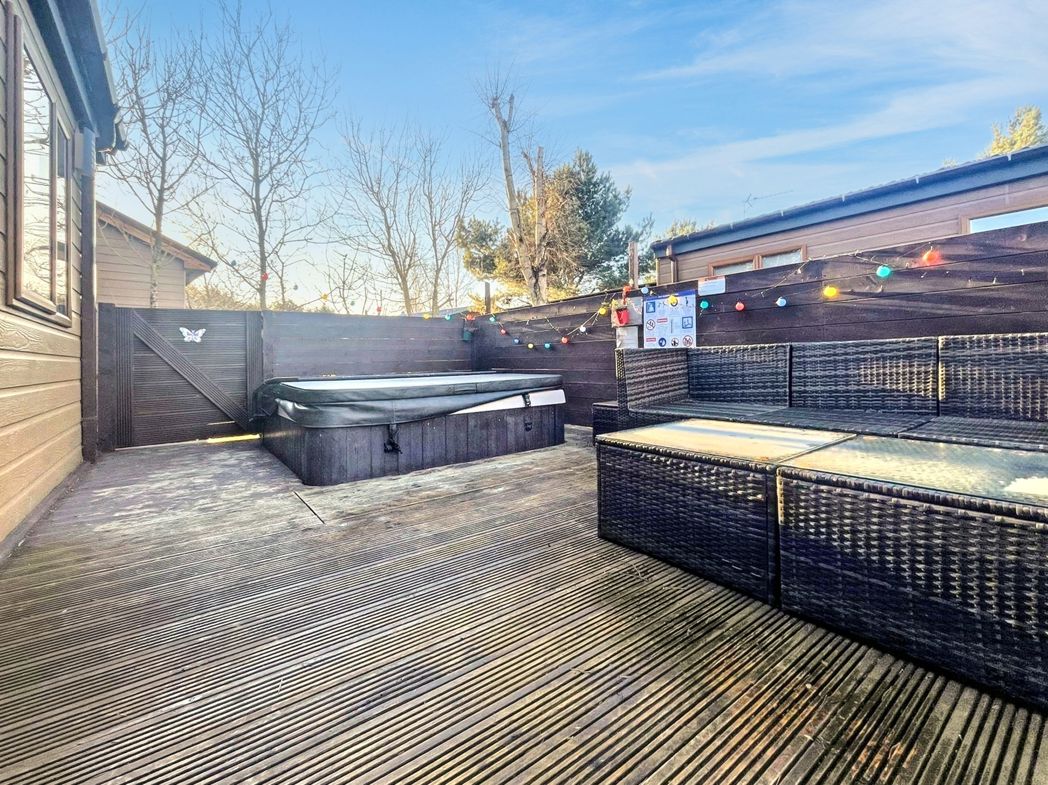 Property image 11 of 13