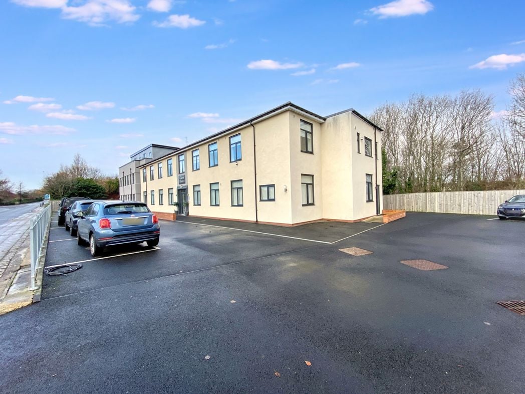 Property image 16 of 16