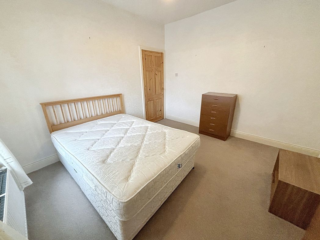 Property image 15 of 17