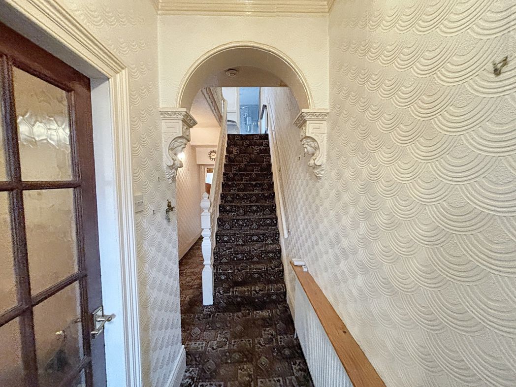 Property image 4 of 17