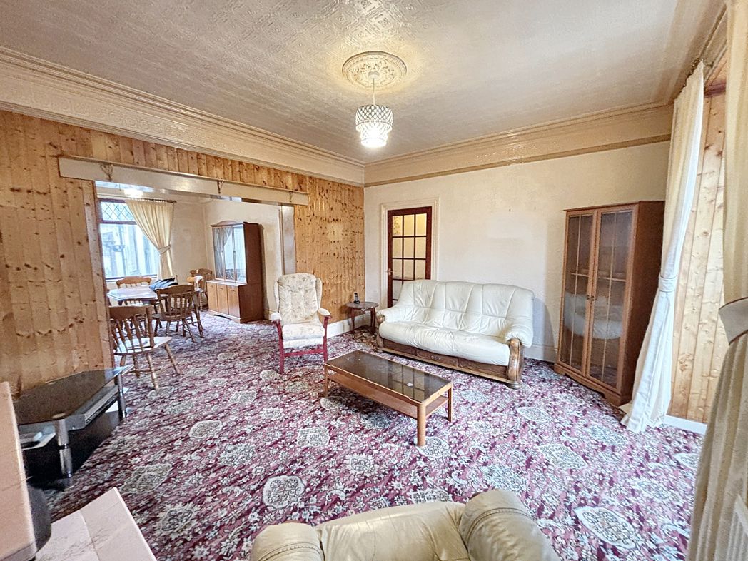 Property image 5 of 17