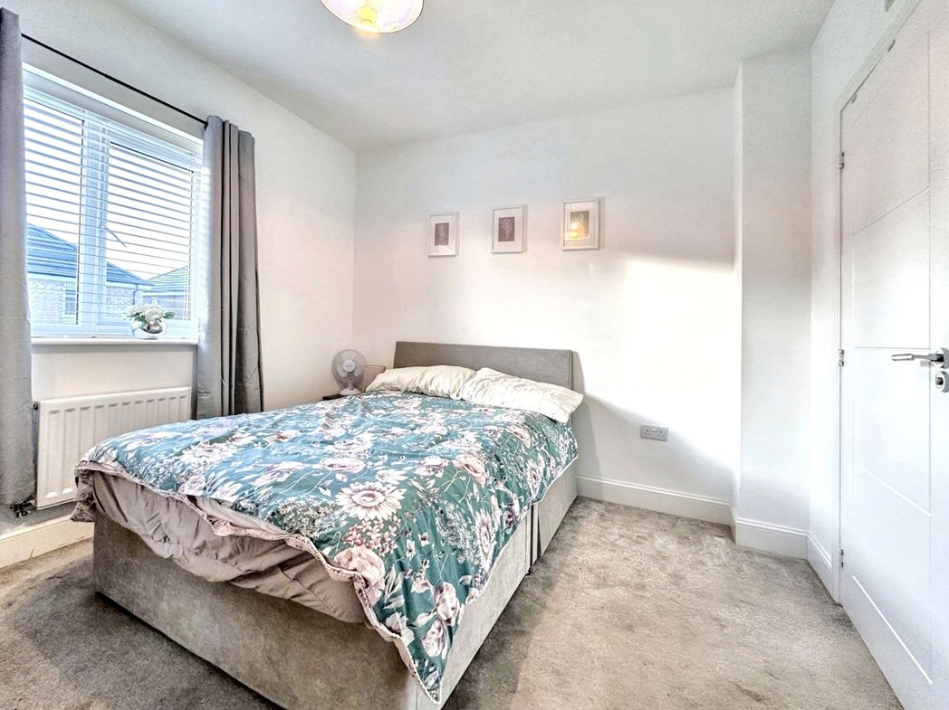 Property image 15 of 22