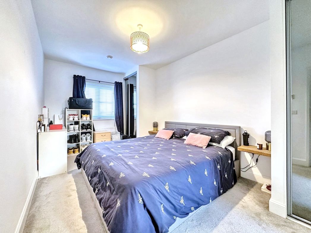 Property image 12 of 22