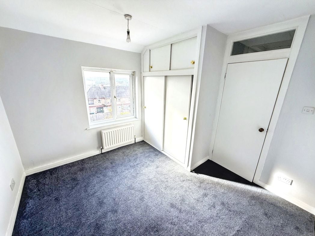 Property image 7 of 9