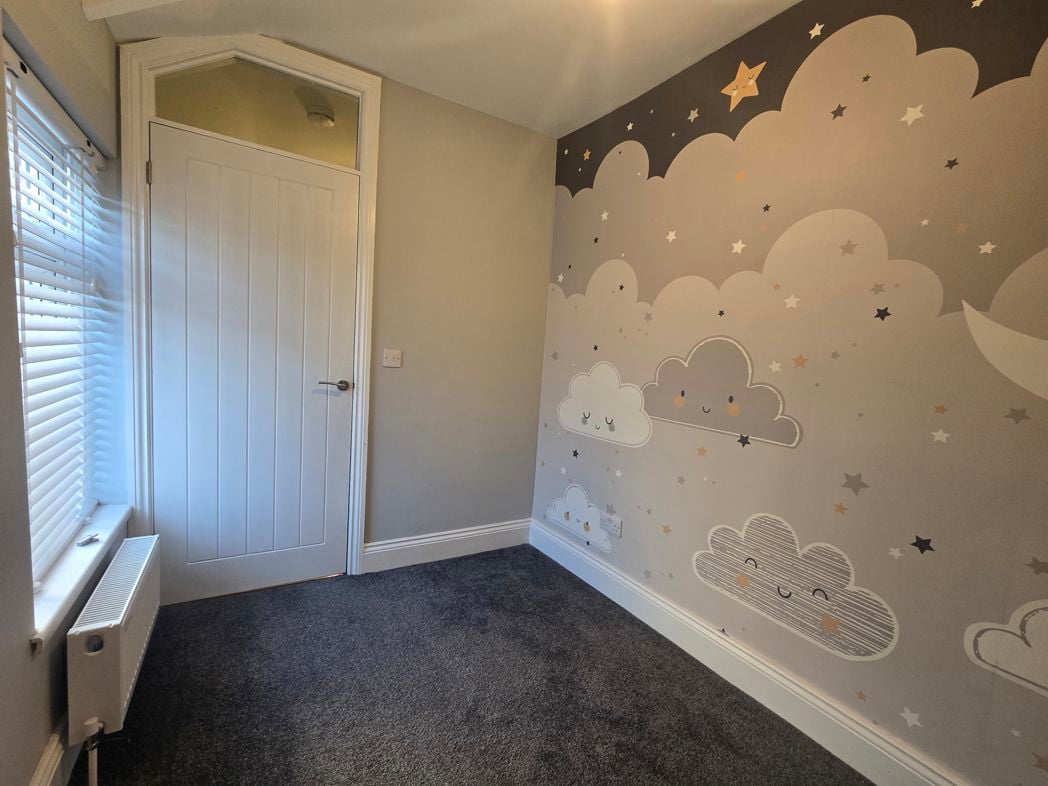 Property image 7 of 9