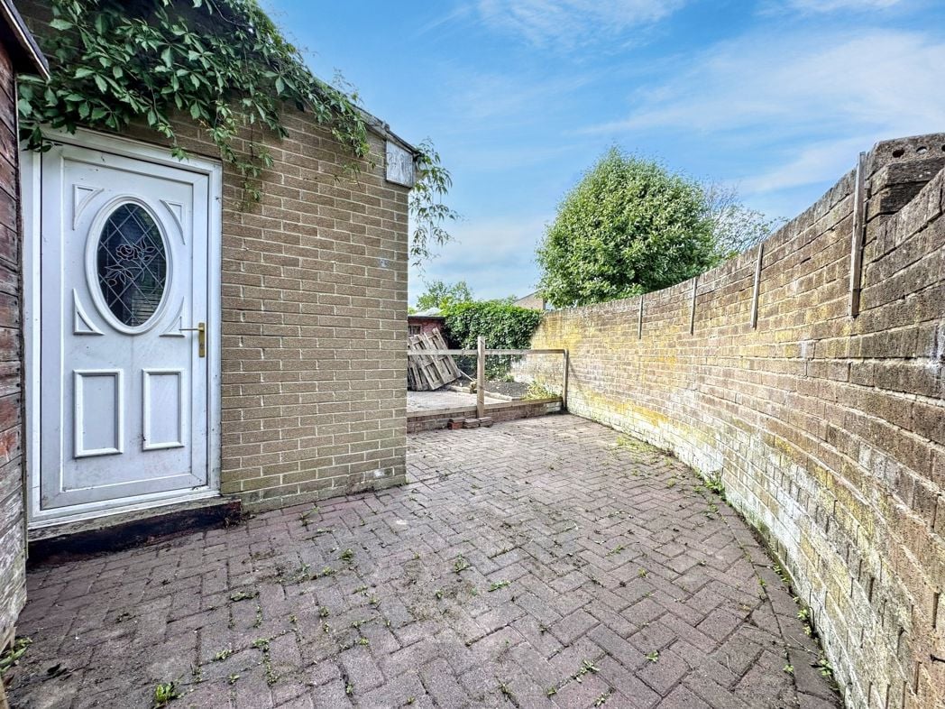 Property image 14 of 15