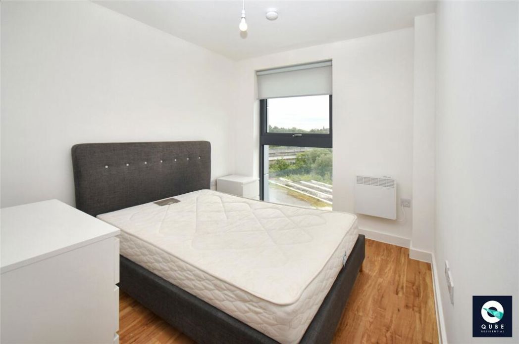 Property image 10 of 16