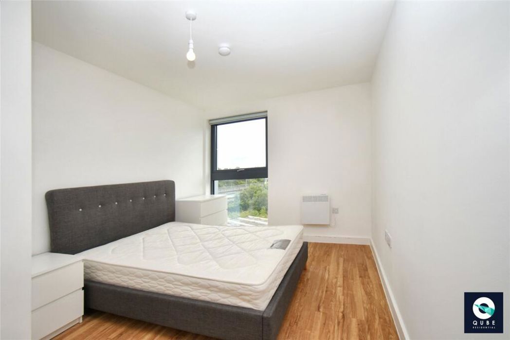 Property image 12 of 16