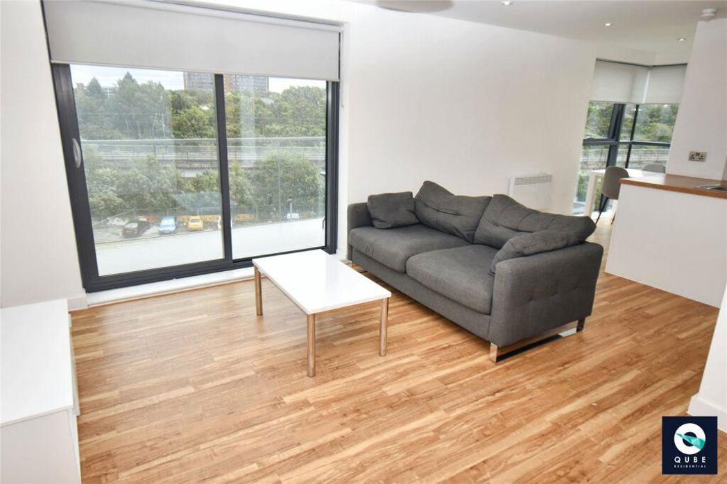Property image 4 of 16