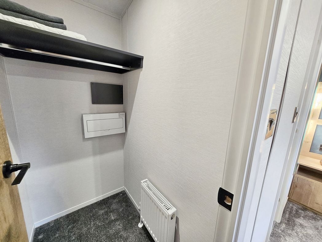 Property image 10 of 20