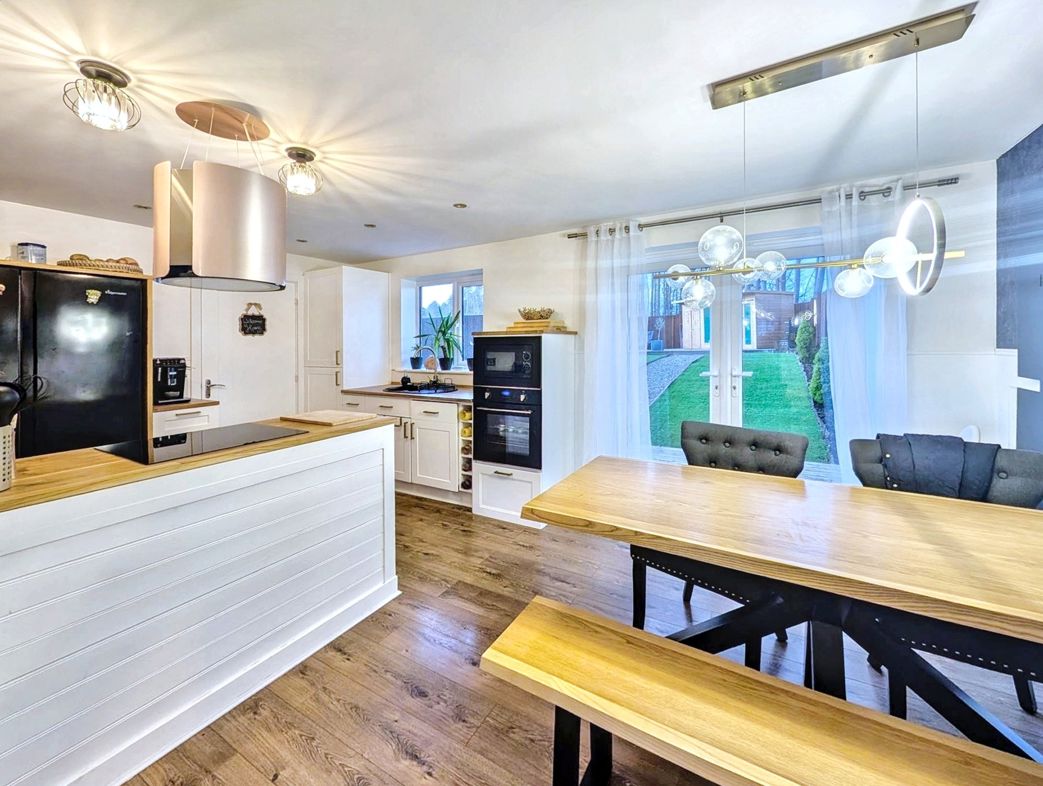 Property image 6 of 20