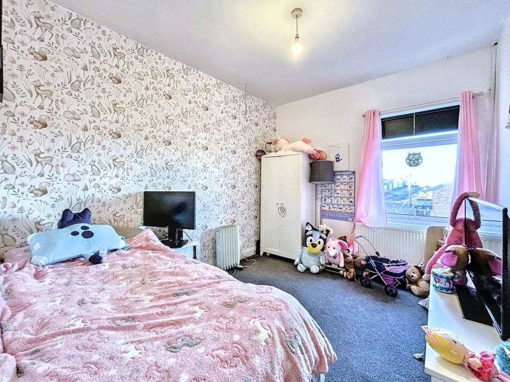 Property image 12 of 15