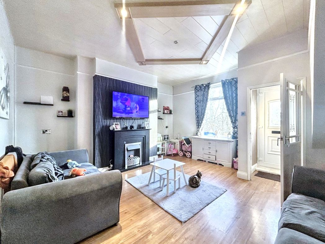 Property image 4 of 15