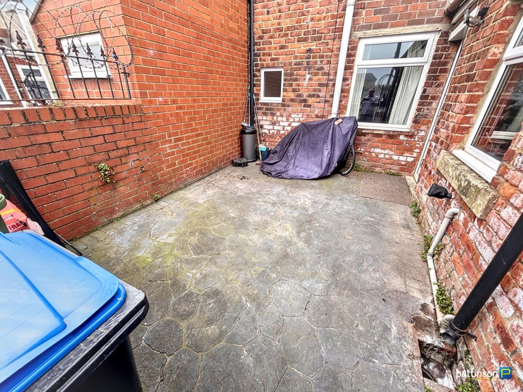 Property image 3 of 14