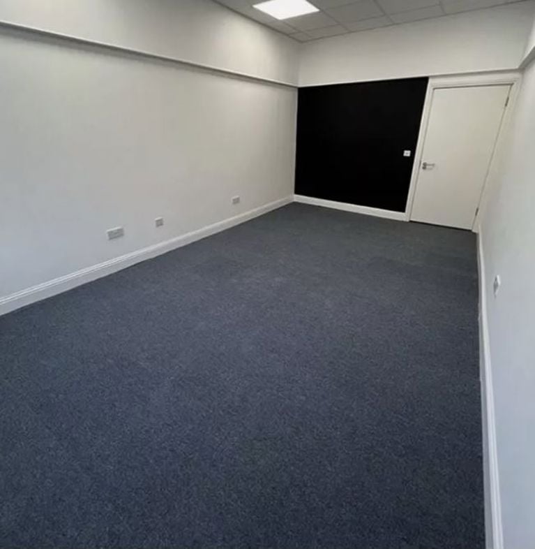 Property image 3 of 4