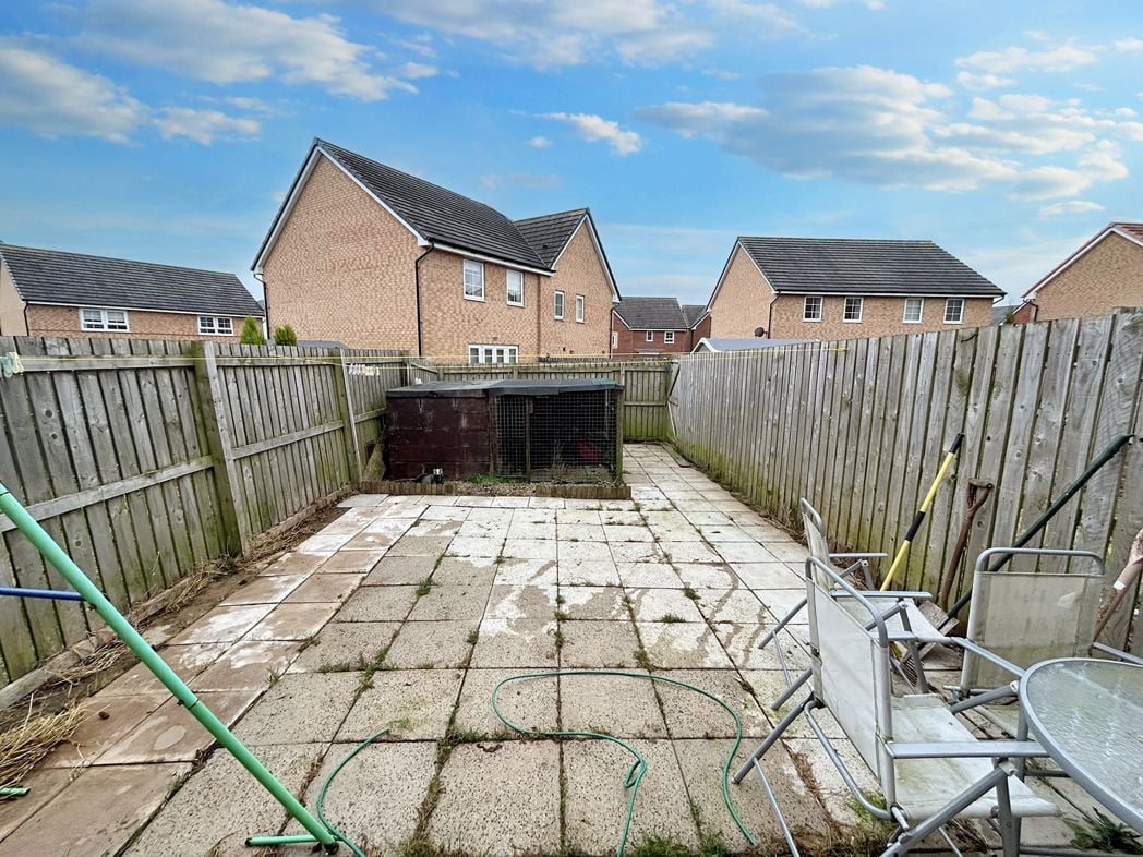 Property image 10 of 11