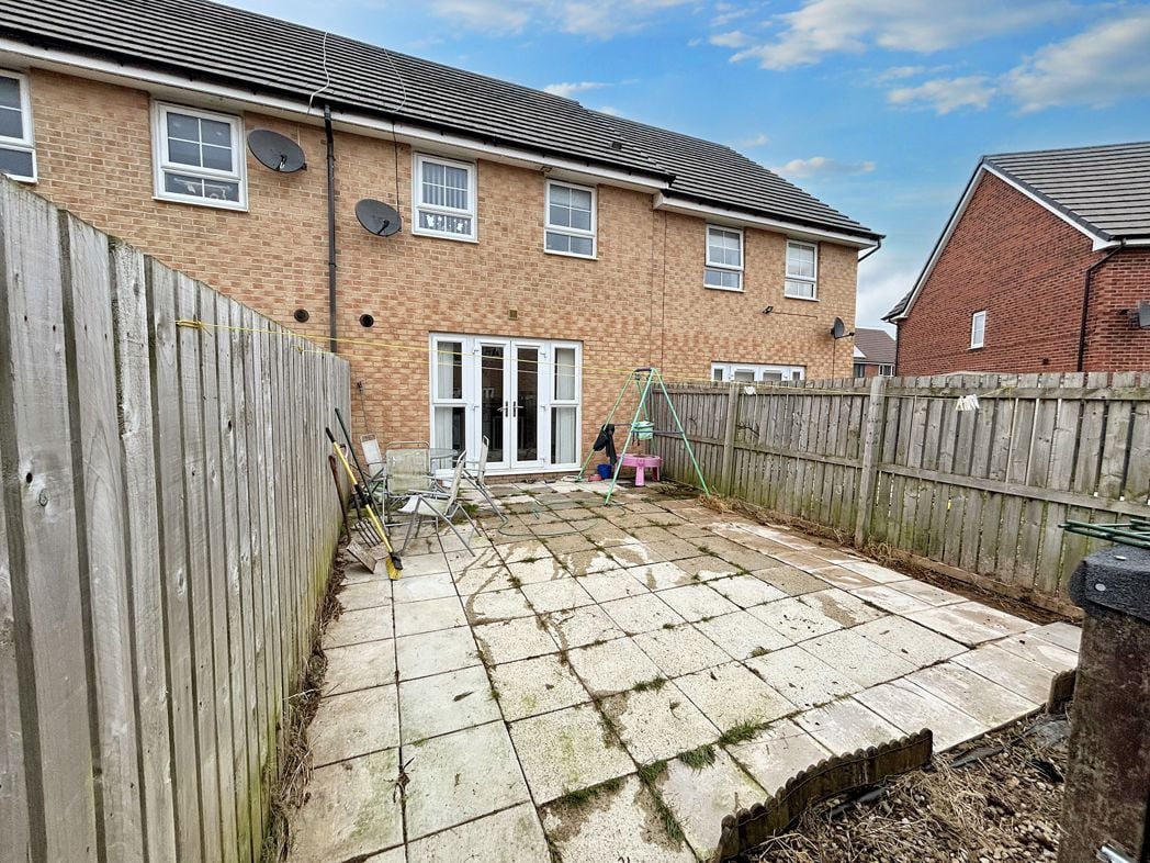 Property image 11 of 11