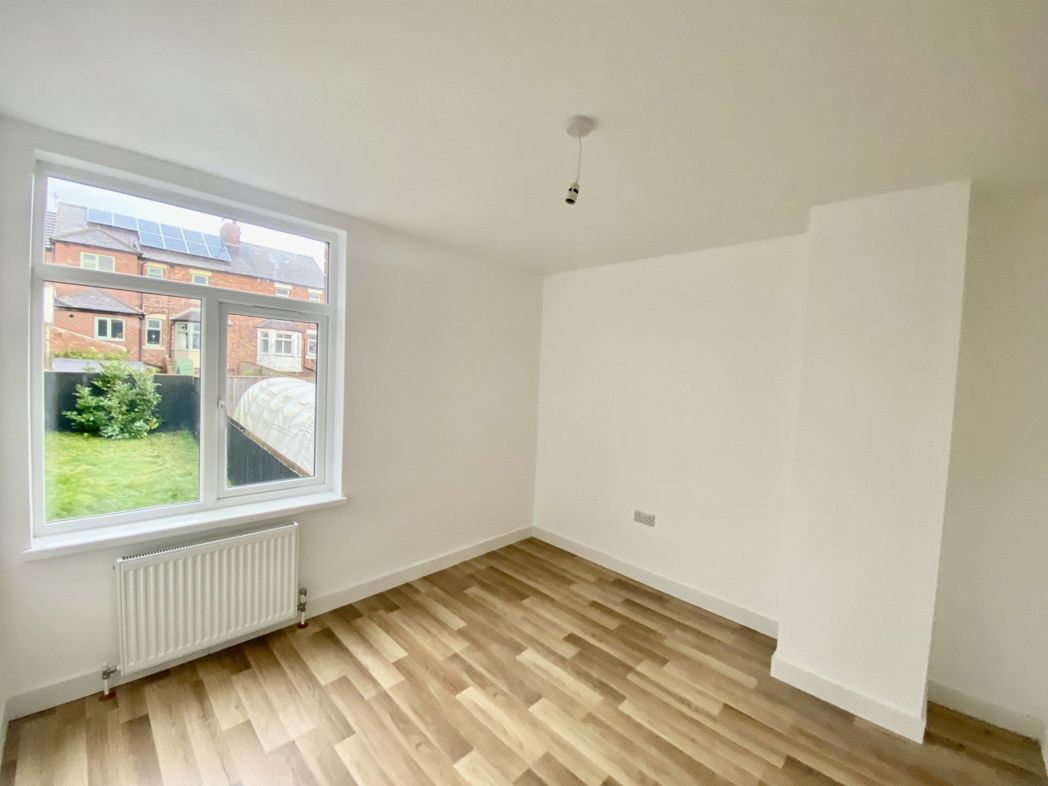 Property image 8 of 14