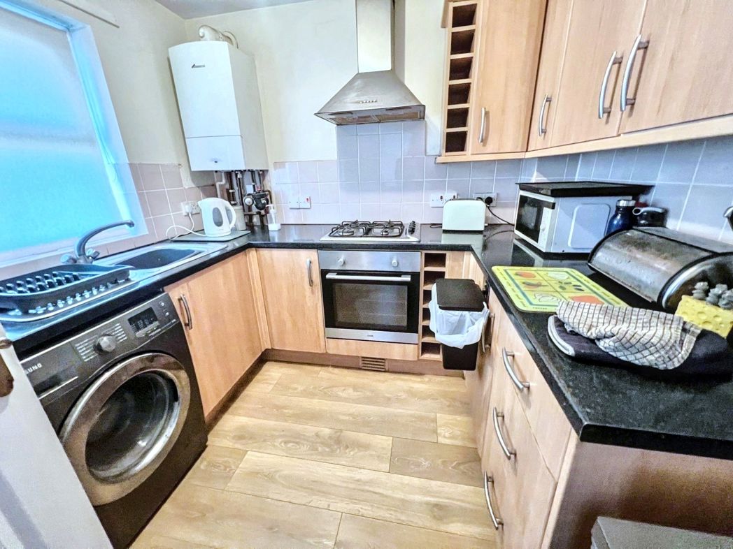 Property image 2 of 7