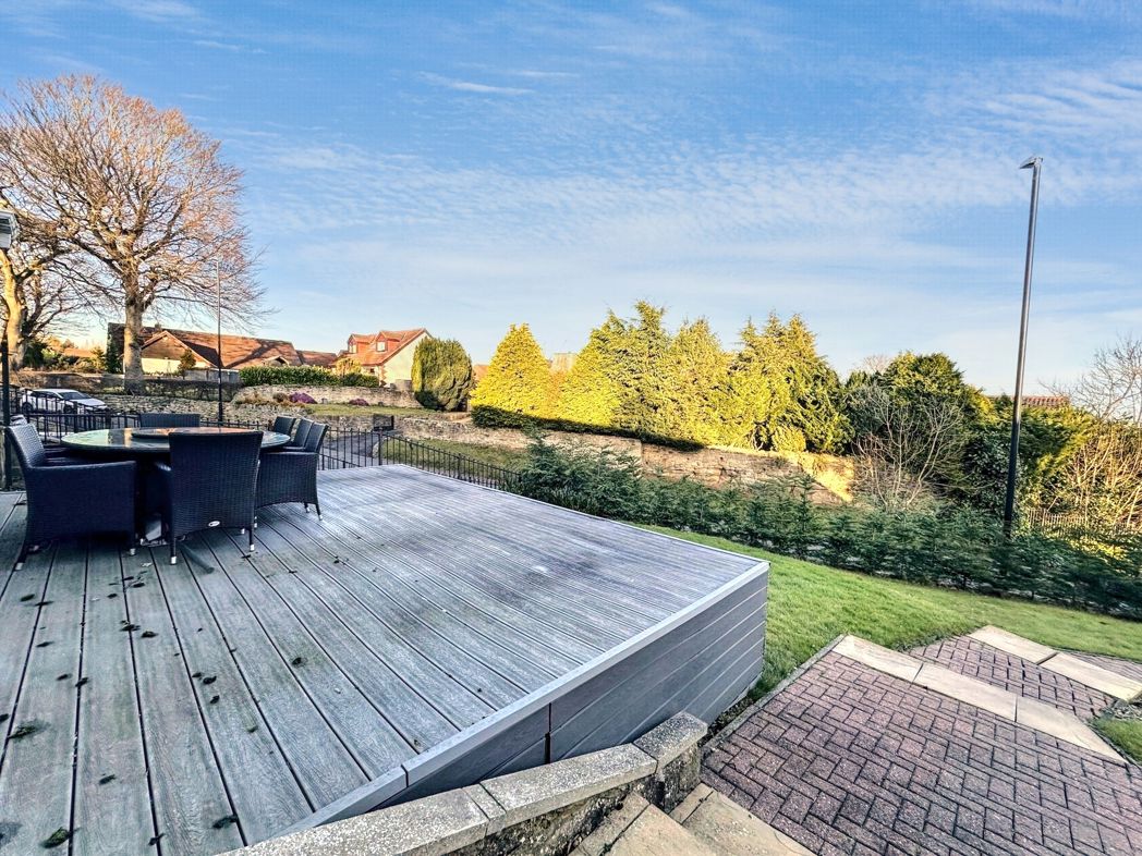 Property image 3 of 29