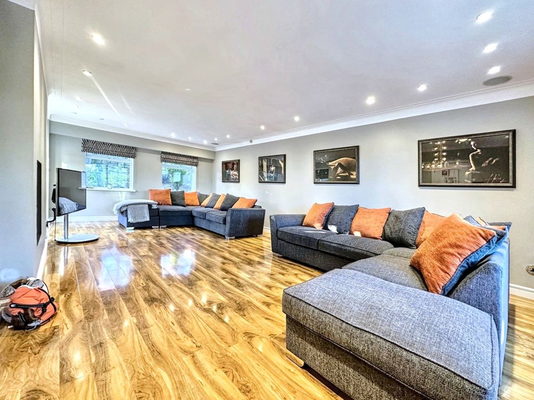 Property image 7 of 29
