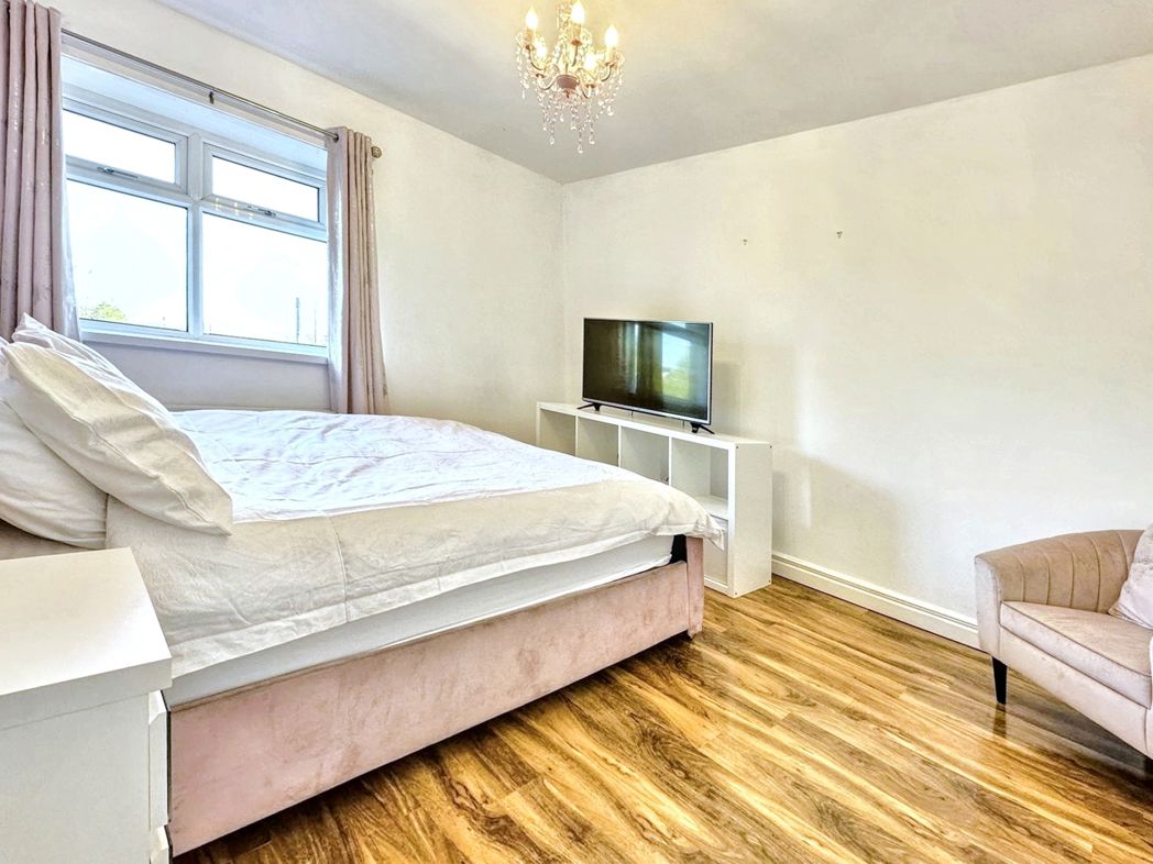 Property image 20 of 29