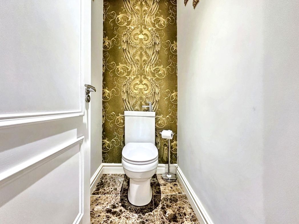 Property image 24 of 29