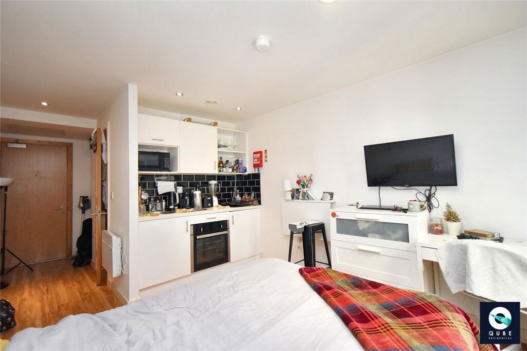 Property image 7 of 9