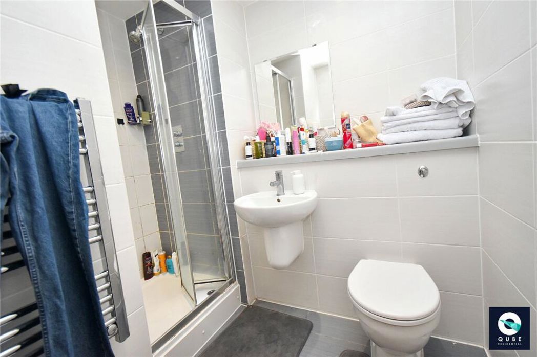 Property image 3 of 9