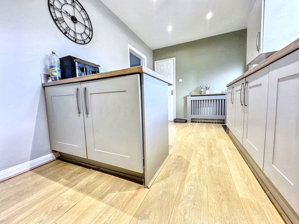 Property image 7 of 19