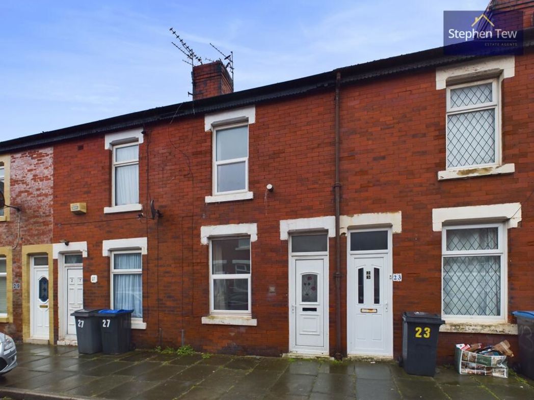Property image 1 of 18