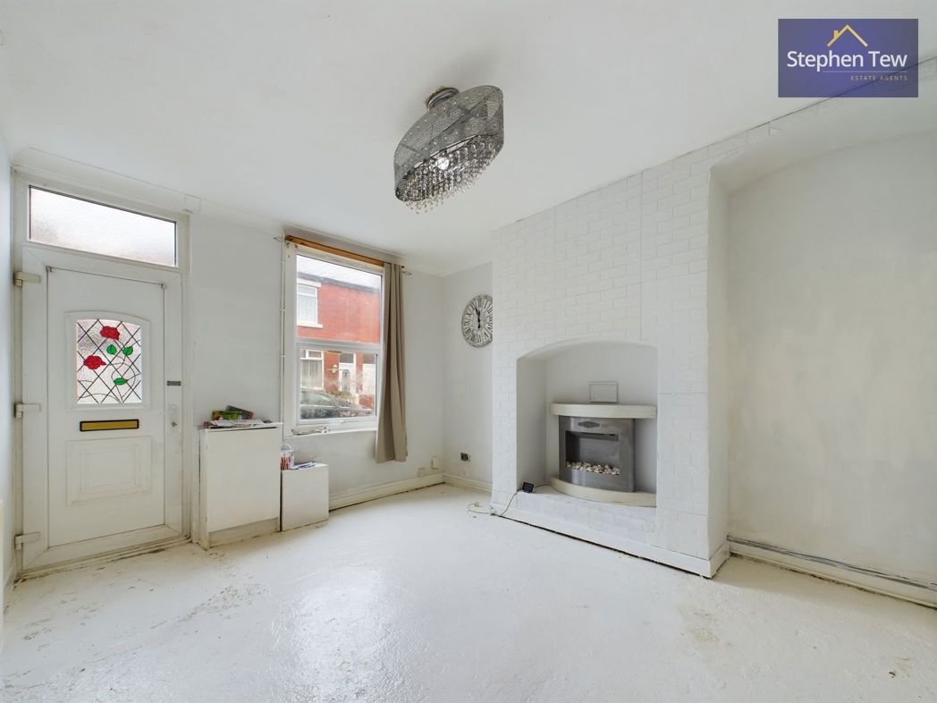Property image 11 of 18