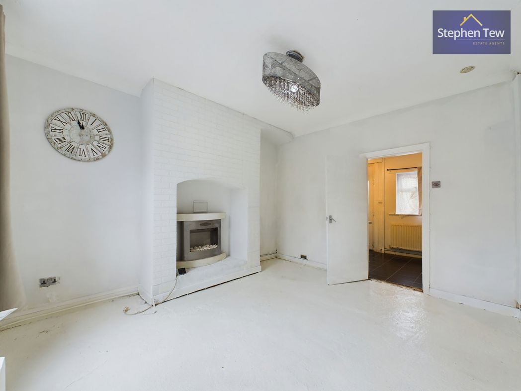 Property image 12 of 18