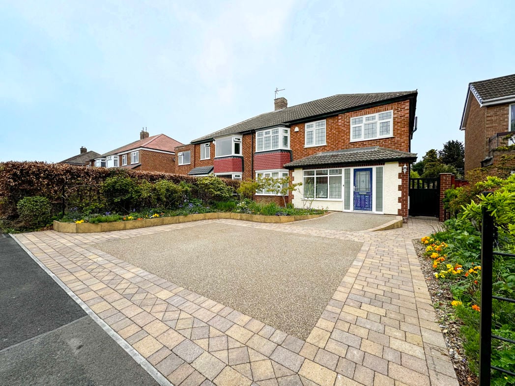 Property image 1 of 22