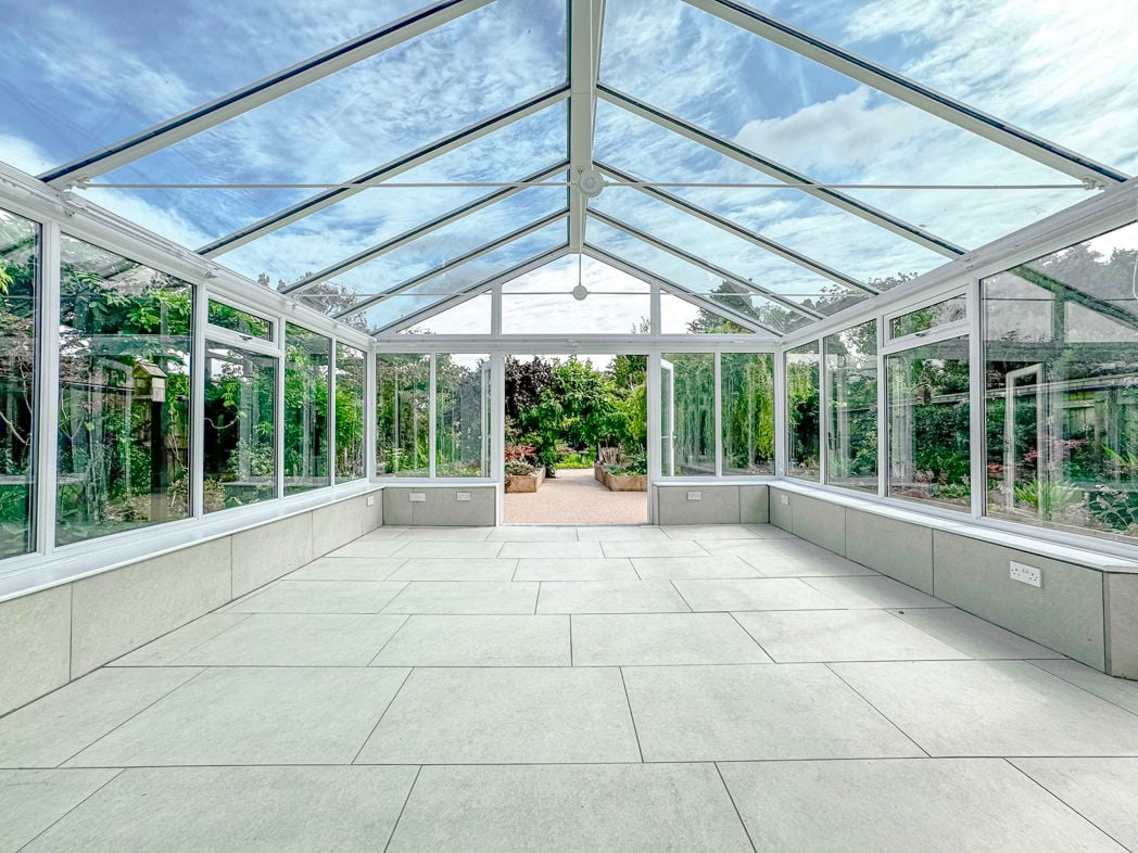 Property image 8 of 22