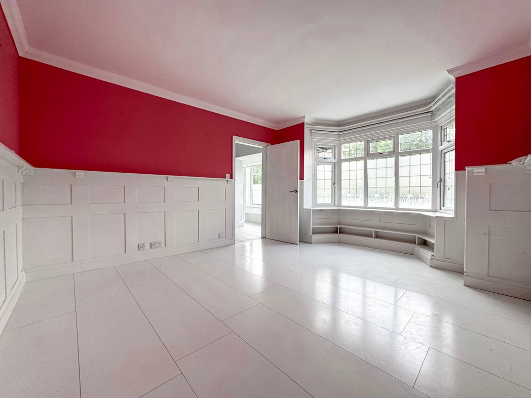 Property image 9 of 22
