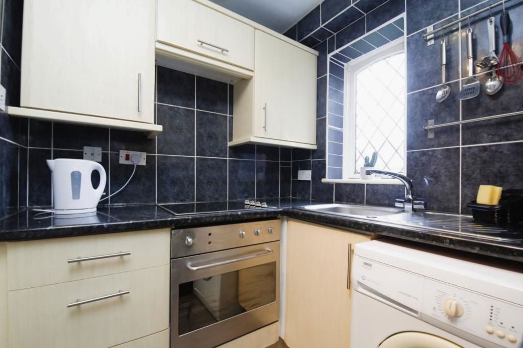 Property image 6 of 8