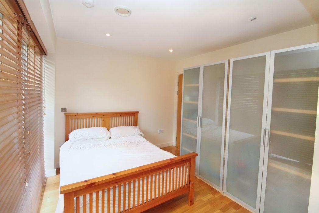 Property image 7 of 8