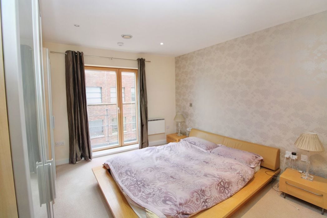 Property image 5 of 8