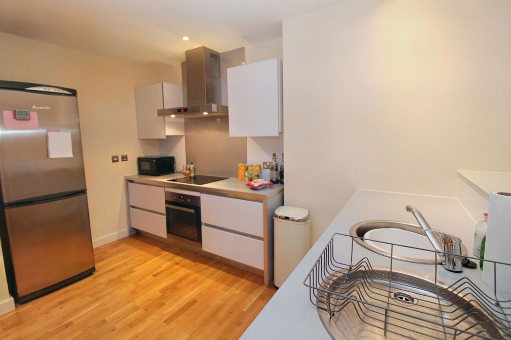 Property image 3 of 8