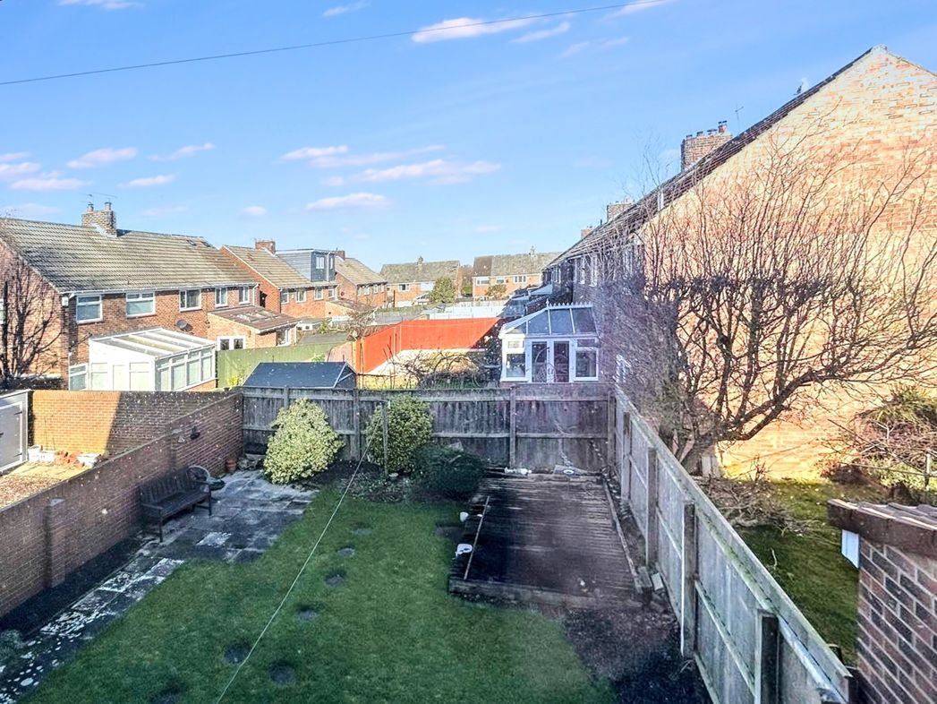 Property image 11 of 17