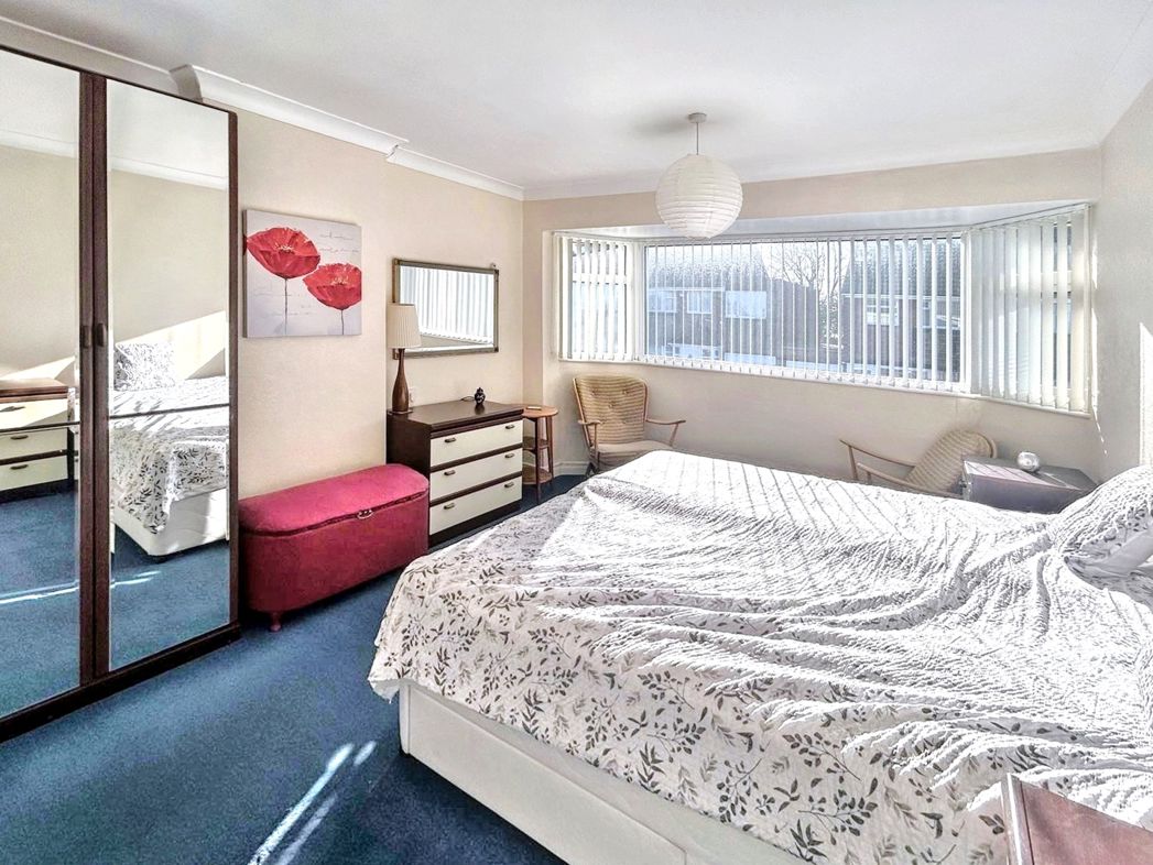 Property image 15 of 17