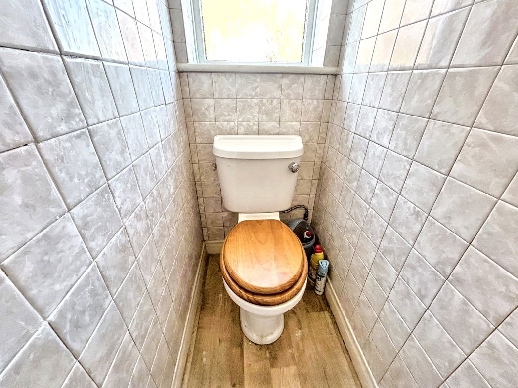 Property image 8 of 17